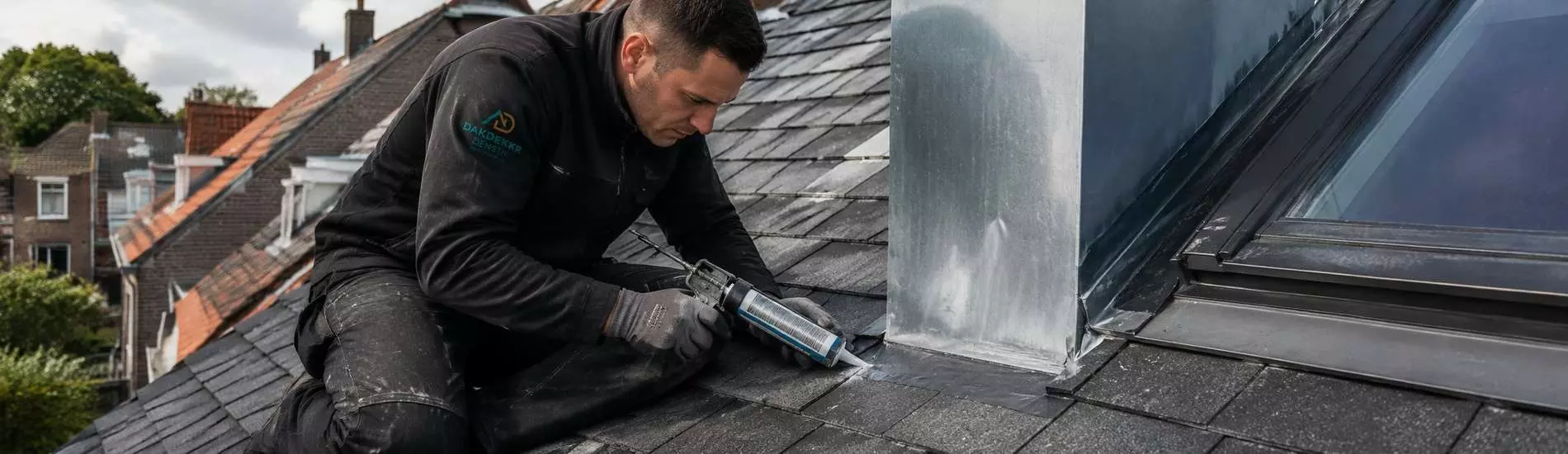 Zuid-Holland Zoek je een betrouwbare dakdekker in Naaldwijk voor dakreparatie, dakrenovatie of het plaatsen van een nieuw dak? Bij Dakdekker Diensten pakken wij lekkages, dakinspecties en onderhoud aan met echte vakkennis.…