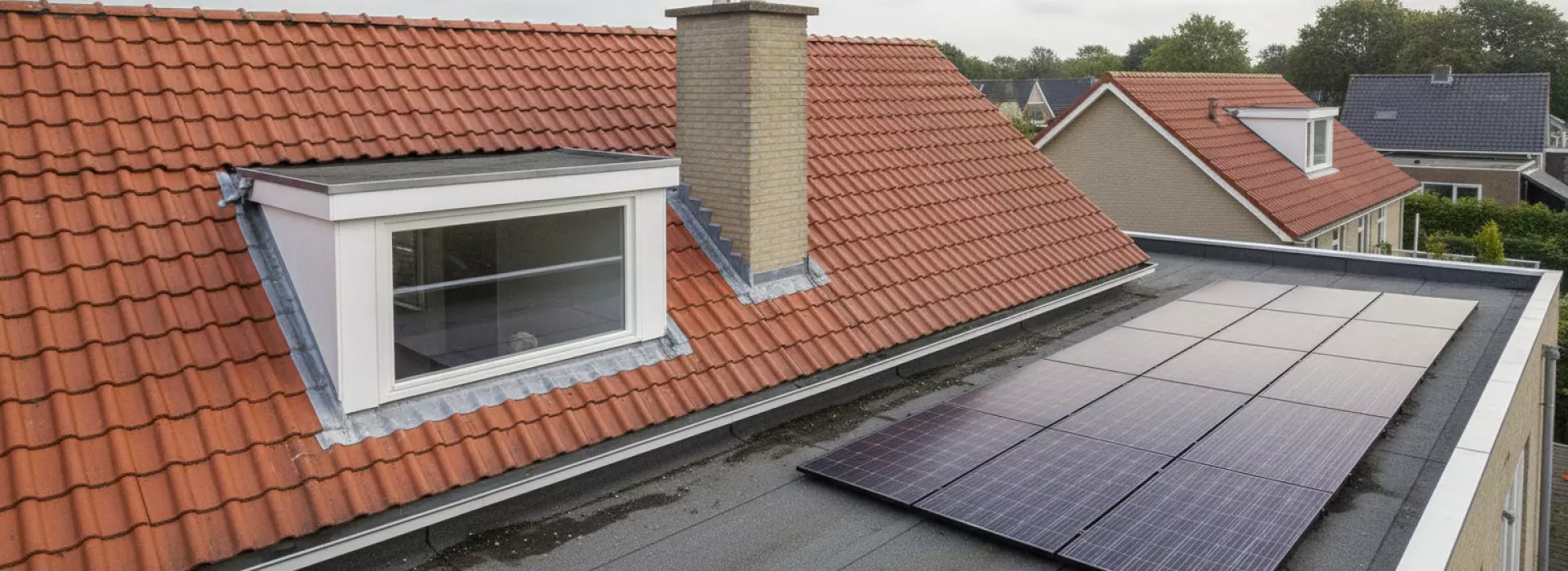 Welke keuze past bij jouw woning wanneer dakveiligheidscontrole nodig is.
